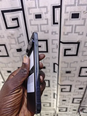 Google Pixel 9 Pro 128 GB Gray