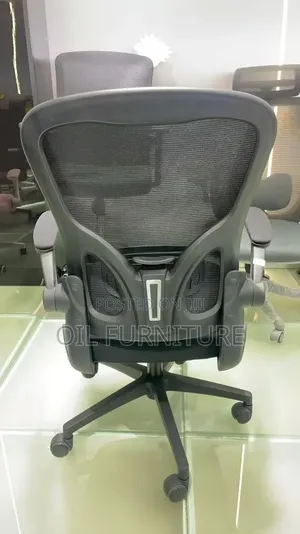 ​Ergonomic Mesh Office Chair With Flip-Up Armrests – Premium Quality