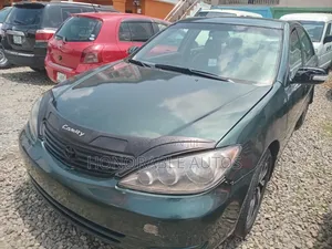 Toyota Camry 2004 Green