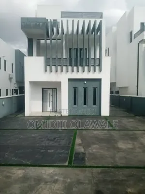 5bdrm Duplex in Aerodrome, Samonda for sale