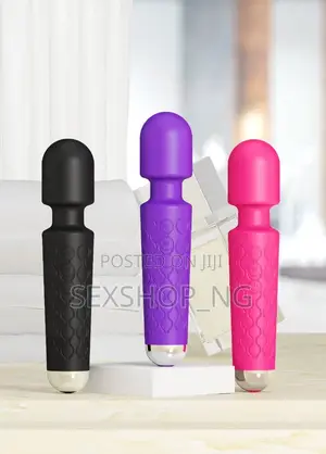 Wand Medium Size Rechargeable Vibrator