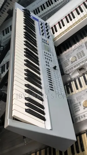 Yamaha CS2x