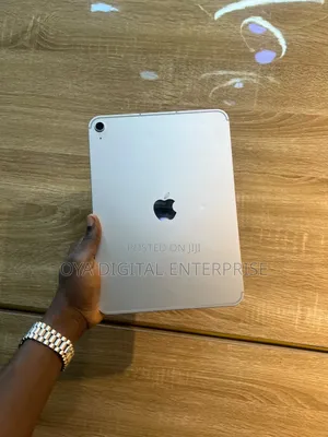 Apple iPad (2025) 128 GB Silver