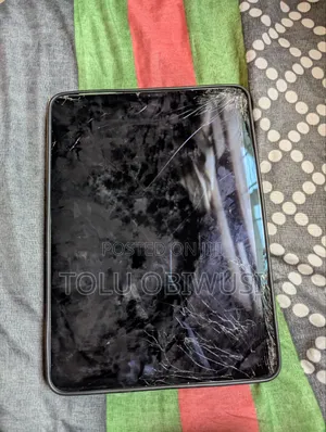 Apple iPad Pro 11 (2020) 128 GB Gray