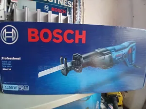 GSA 120 Sabre Saw Machine