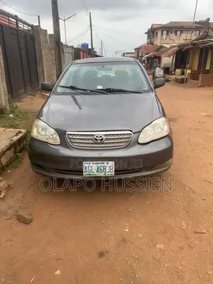 Toyota Corolla 2005 Gray