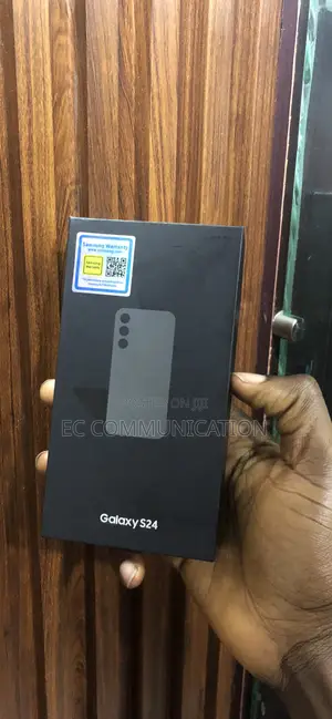 New Samsung Galaxy S24 256 GB Black