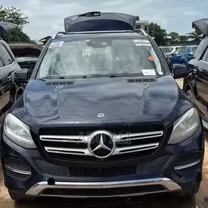 Mercedes-Benz GLE-Class 2017 Blue