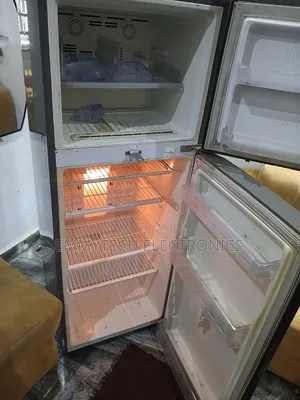 LG Refrigerator 230Ltrs