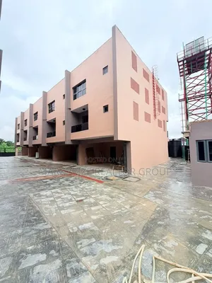 4bdrm Duplex in Surulere Lagos for sale