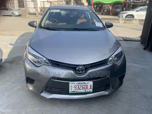 Toyota Corolla 2016 Gray