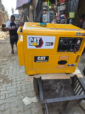 Heavy-Duty 13.5kVA CAT Soundproof Generator