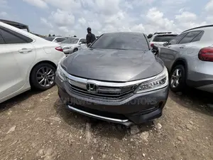Honda Accord EX-L 4dr Sedan FWD (2.4L 4cyl 2A) 2017 Gray
