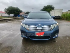 Toyota Venza LE 2010 Blue