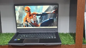Laptop MSI GF65 Thin 10UE 16GB Intel Core i5 SSD 512GB