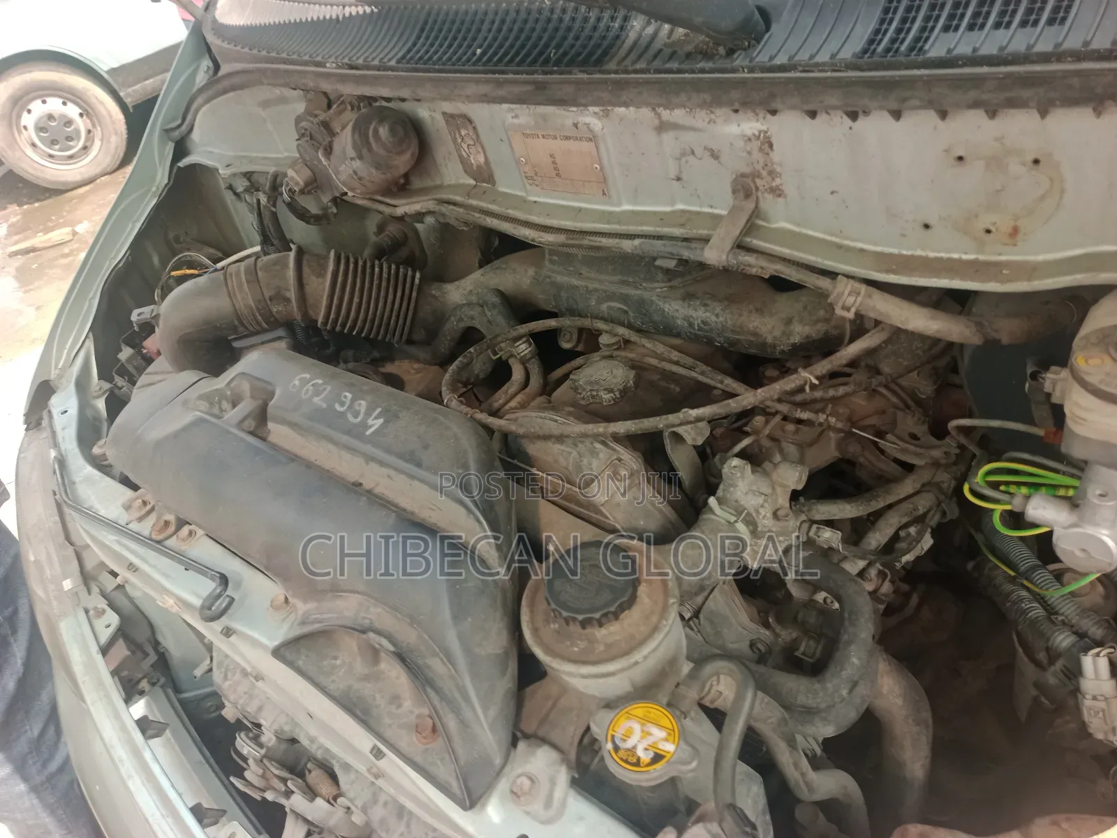 Toyota HiAce 2002 Green