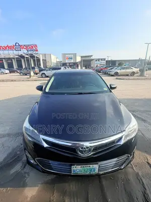 Toyota Avalon Limited 4dr Sedan (3.5L 6cyl 6A) 2014 Black