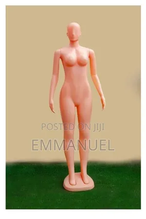 Female Mannique
