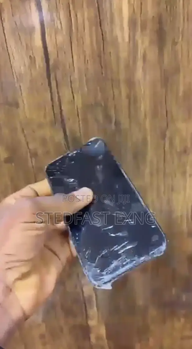 Apple iPhone 11 64 GB Black