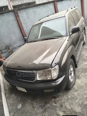 Toyota Land Cruiser 2005 Black