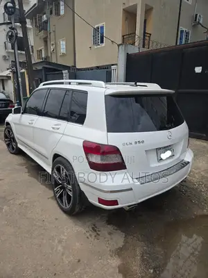 Mercedes-Benz GLK-Class 2011 White