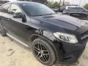 Mercedes-Benz GLE-Class 2016 Black