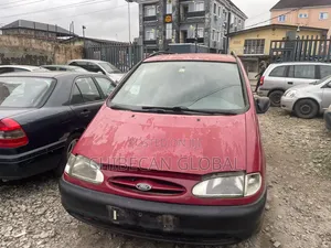 Ford Galaxy 1999 Red