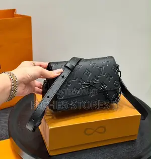High Quality Louis Vuitton Steamer Trunks Black and Brown