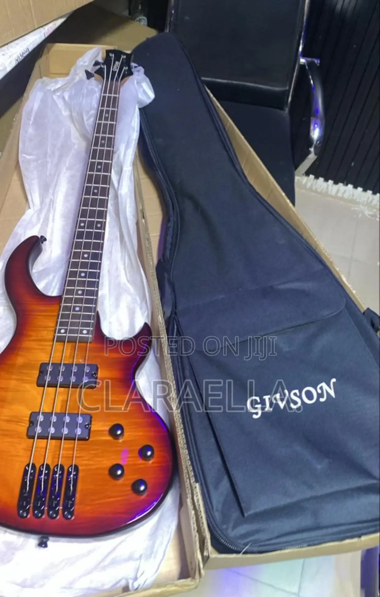 Givson Four-String Active Bass Guitar