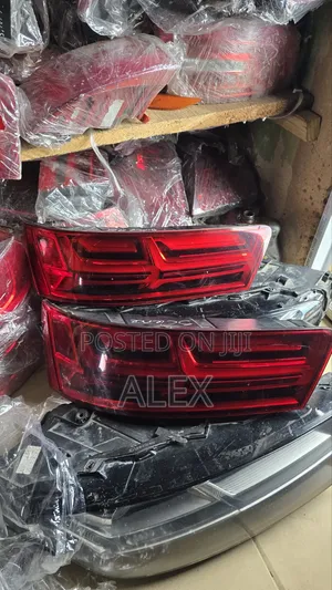 Set of Rear Light Audi Q7 2018 2020