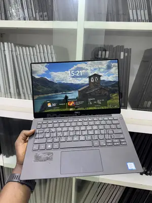 Laptop Dell XPS 13 (9360) 16GB Intel Core i7 SSD 128GB