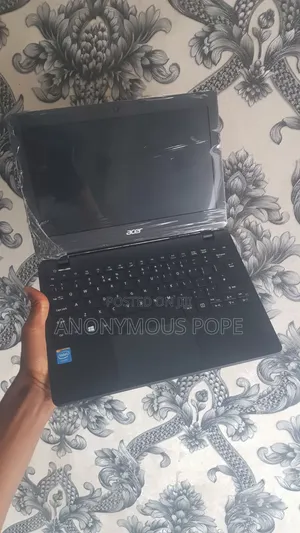 Laptop Acer 2GB Intel Celeron eMMC 32GB