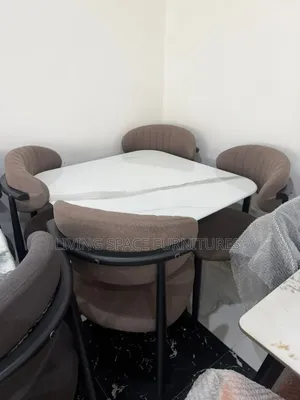 Dining Table With 4 Solid Chairs
