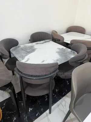 Dining Table With 4 Solid Chairs