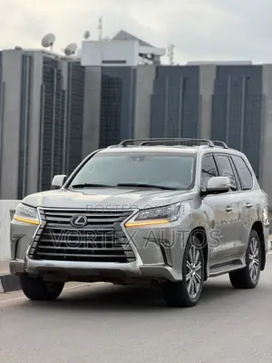 Lexus LX 570 (5 seats) AWD 2018 Gold