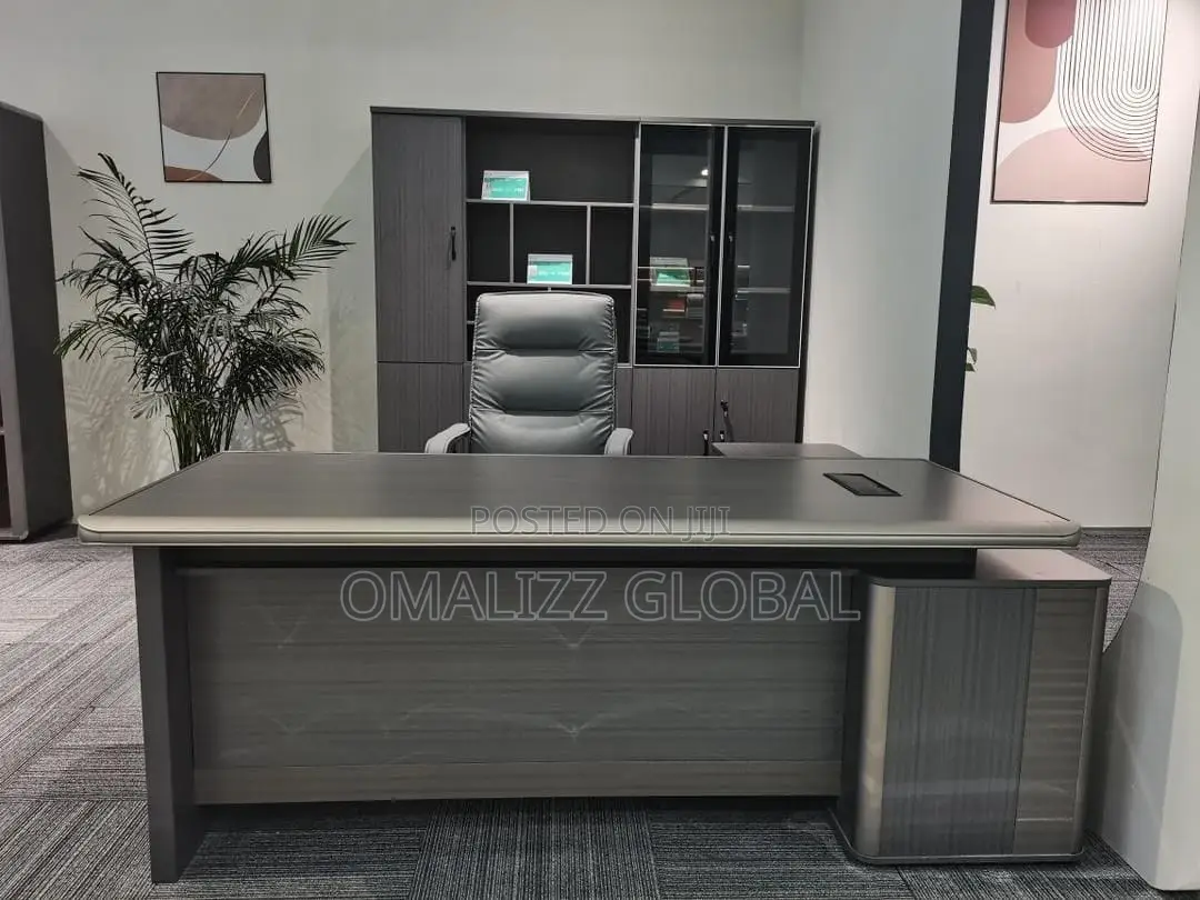 Executive 1.8meter Table
