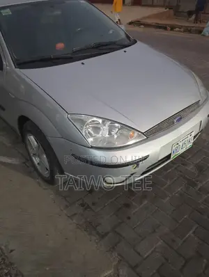Ford Focus 1.6 2004 Silver