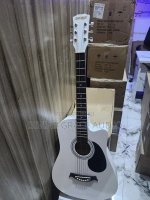 Box Guitar