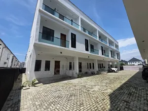 4bdrm Townhouse/Terrace in Royal Pine Estate for sale