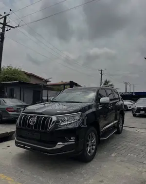 Toyota Landcruiser for Daily Rental in Lagos Nigeria