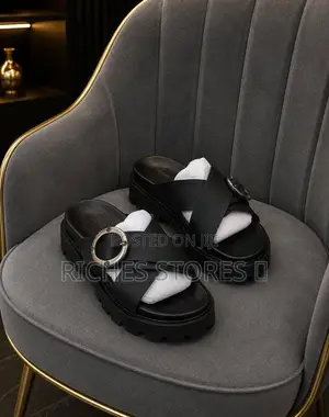High Quality Alexander McQueen Quality Pam