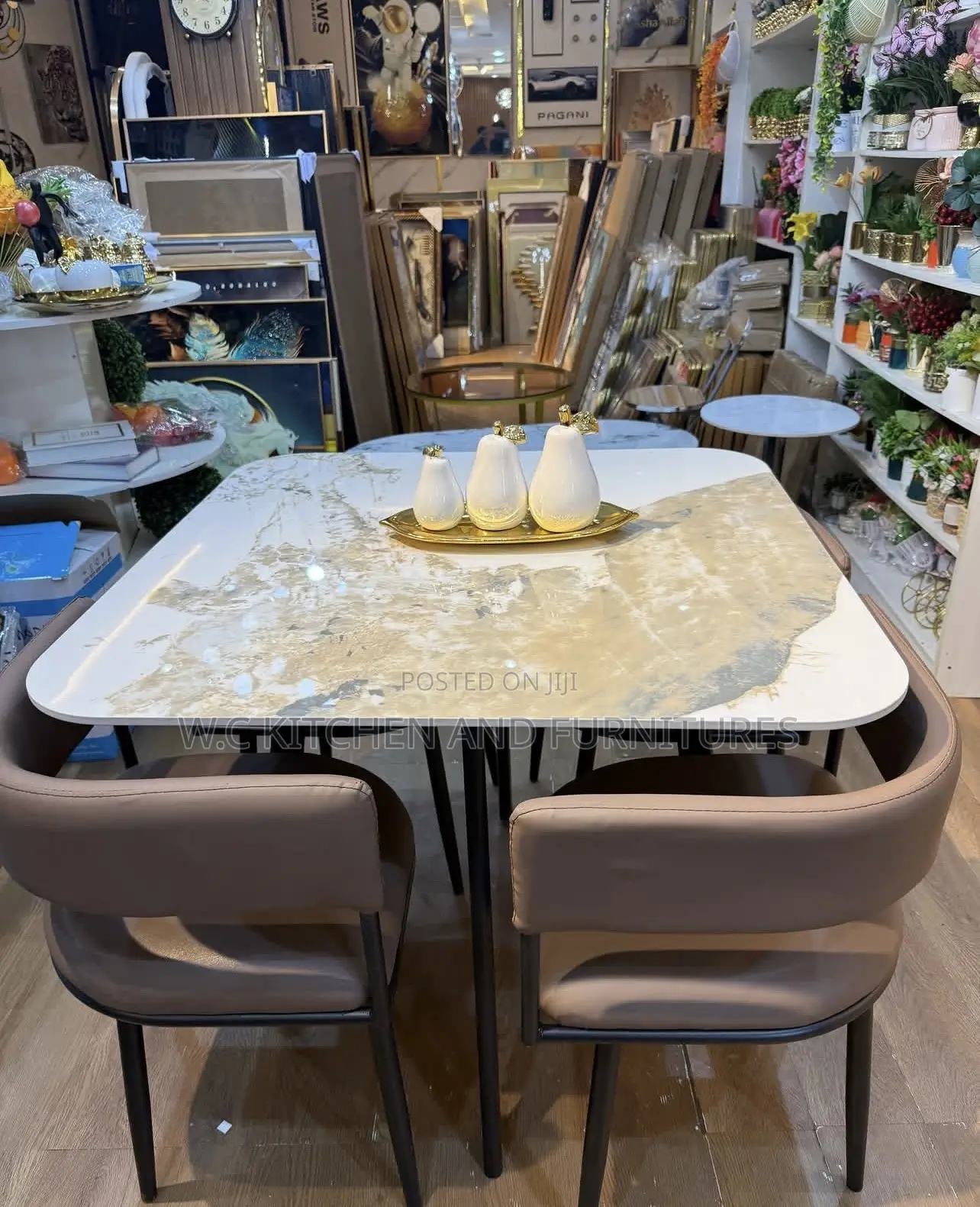 Beautiful Dining by 4