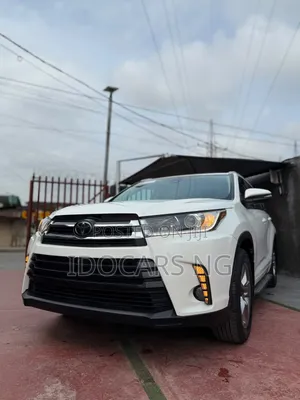 Toyota Highlander Limited Platinum 4x4 V6 (3.5L 6cyl 8A) 2017 White