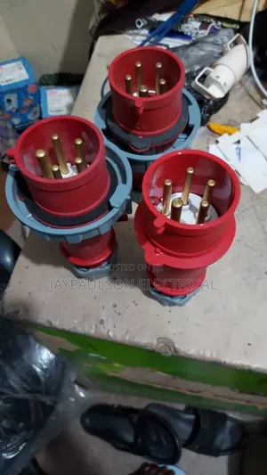 125A 5 Pin Industrial Socket
