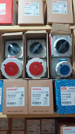 32A 4 Pin Isolator Switch