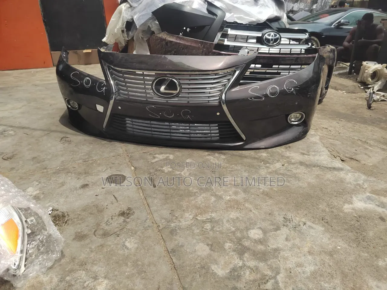 Es 350 2014/2015 Complete Bumper