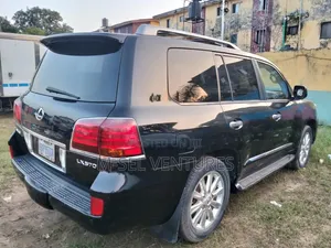 Lexus LX 570 2011 Black