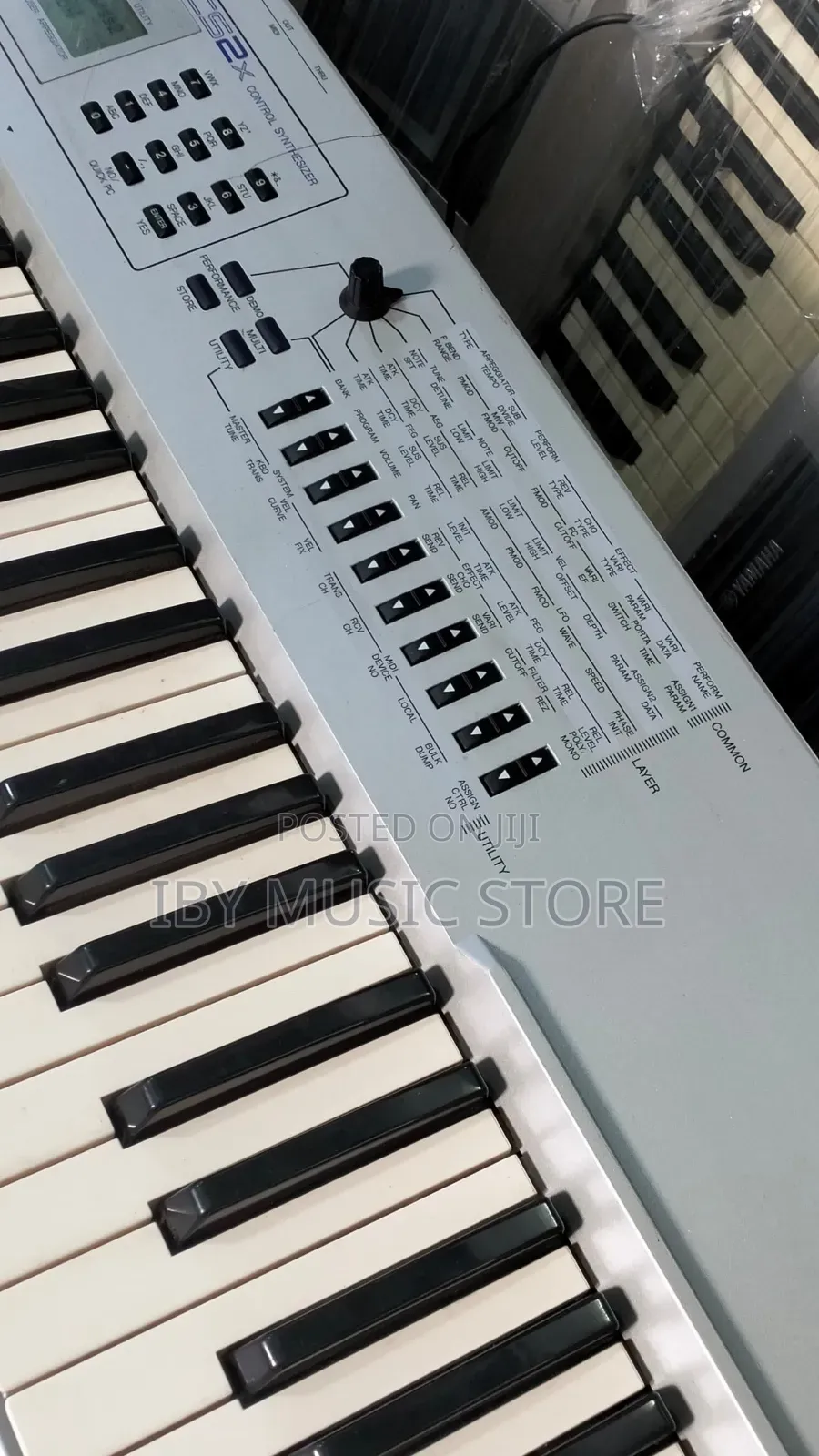 Yamaha CS2x