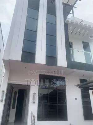 5bdrm Duplex in Igbo Efon for rent