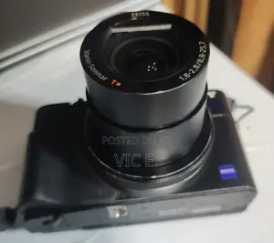 Sony Camera Rx100v